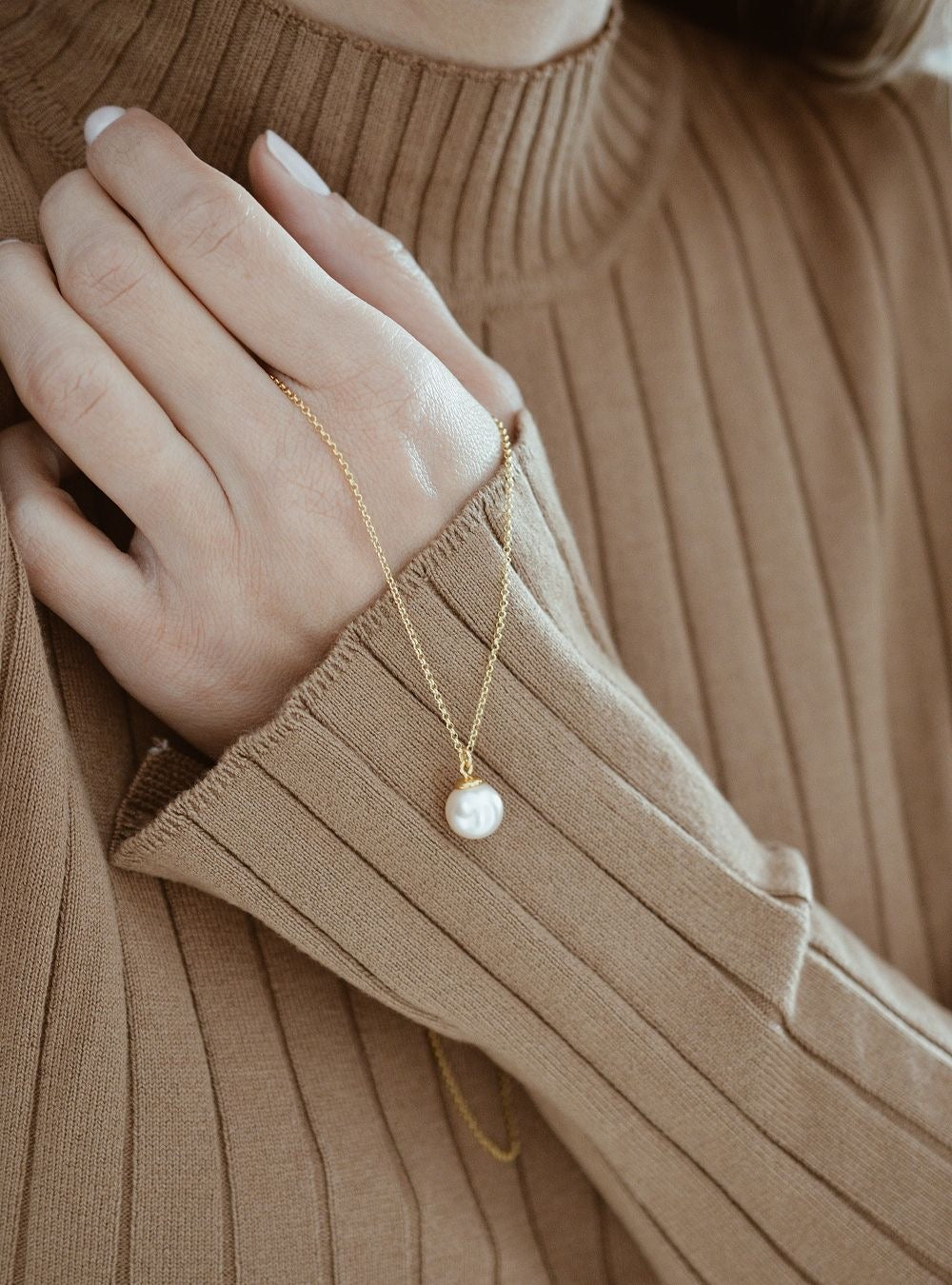 necklace pearl