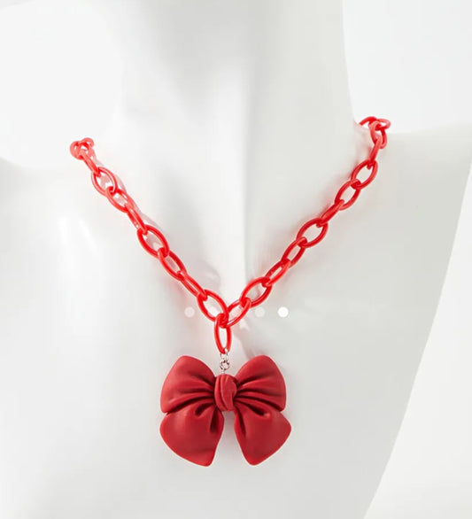 bow necklace