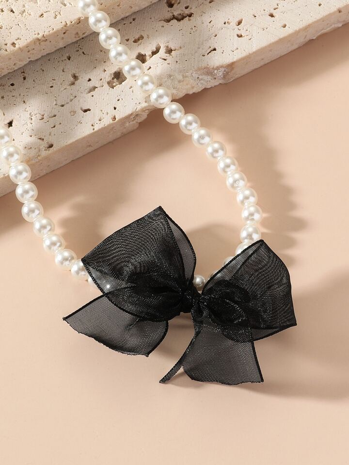 Lace Bow Decor Faux Pearl Beaded Necklace