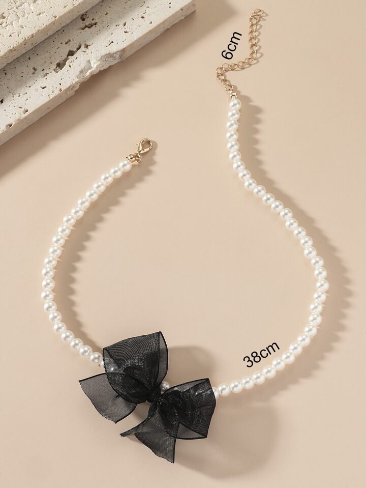 Lace Bow Decor Faux Pearl Beaded Necklace