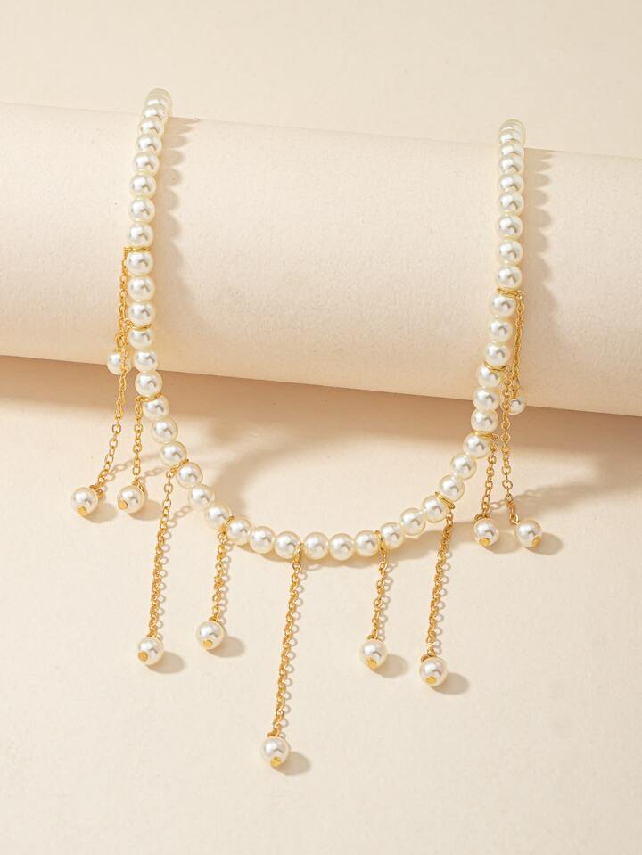 Faux Pearl Decor Necklace