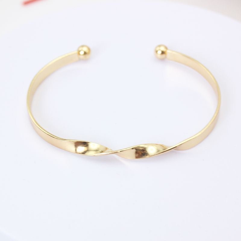 Bracelet Trendy Elegance Charms Non Tarnish Minimalist Textured Boho Jewelry Gift for Women