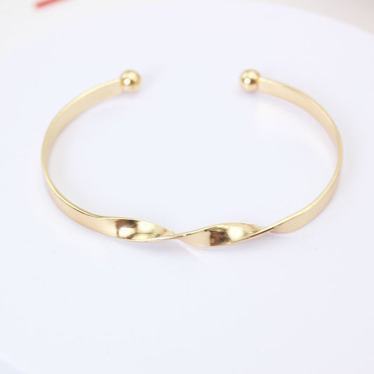 Bracelet Trendy Elegance Charms Non Tarnish Minimalist Textured Boho Jewelry Gift for Women