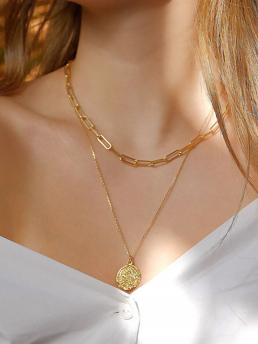Two layer disk necklace