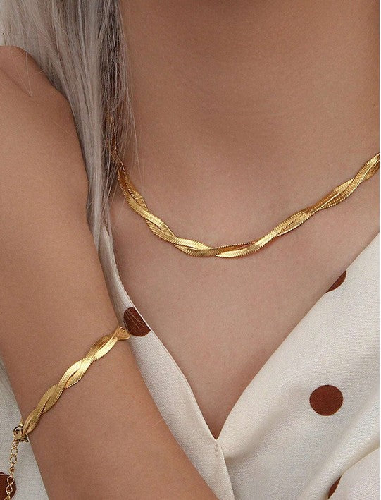2pcs/set Chic Gold Tone Stainless Steel Cross Design Necklace And Bracelet For Women's Daily & Party Wear