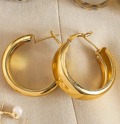 Round Artificial Jewellery - Earring Set